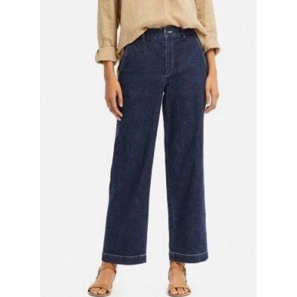 Uniqulo High Waisted Wide Straight Denim Trouser Mom Jeans size 4
Pants